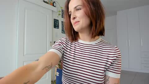 Alexandra Thorn online show from 02.23.26