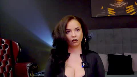 Snapshot of missalicereign chatting on 03.29.26 AliceReign online show from 03.29.26
