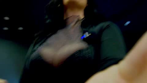 Snapshot of missalicereign chatting on 04.10.26 AliceReign online show from 04.10.26