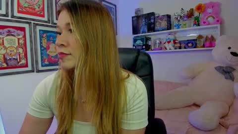Snapshot of missamerica2 chatting on 01.17.26 Martina Rivera online show from 01.17.26