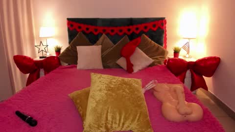 Angelina online show from 02.12.26