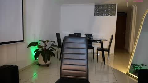 missara_ online show from 04.13.26