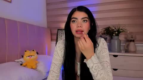 Ariadna Ruiz online show from 03.18.26