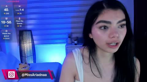 Ariadna Ruiz online show from 04.21.26
