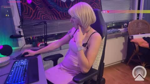 MissBeccasissy online show from 12.27.24