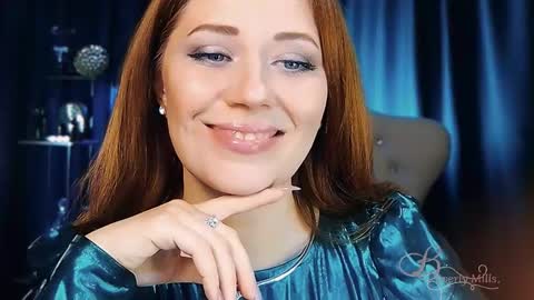 Snapshot of missbeverlymills chatting on 05.06.26 The divine Beverly online show from 05.06.26