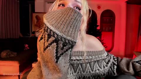 Snapshot of misschloe__ chatting on 12.13.24 Chloe freelance model Please your thumbs up are important online show from 12.13.24