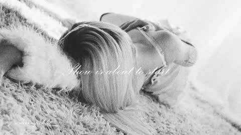 Snapshot of misschloe__ chatting on 09.13.25 Chloe freelance model Please your thumbs up are important online show from 09.13.25