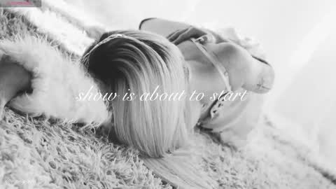 Chloe freelance model Please your thumbs up are important  online show from 03.14.26