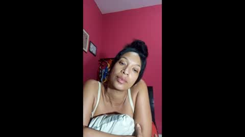 Snapshot of misscruzxz chatting on 06.06.26 Donna di Diamanti online show from 06.06.26