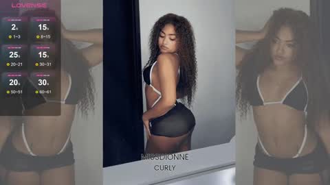 Snapshot of missdionne__curly chatting on 10.02.25 DIONNE online show from 10.02.25