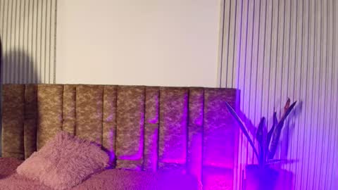 Snapshot of missdionne__curly chatting on 03.03.26 DIONNE online show from 03.03.26