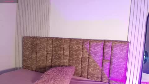 Snapshot of missdionne__curly chatting on 03.22.26 DIONNE online show from 03.22.26