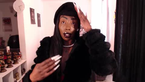 Snapshot of missemilie1 chatting on 01.15.26 Emilie Diaz online show from 01.15.26