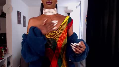 Snapshot of missemilie1 chatting on 03.03.26 Emilie Diaz online show from 03.03.26