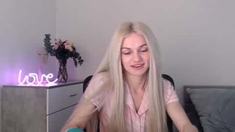 EMMA online show from 03.10.25