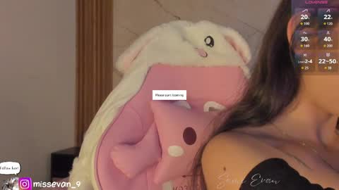 Snapshot of missevan chatting on 04.20.26 Sami Evan online show from 04.20.26