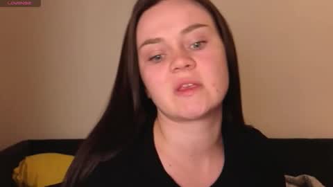 Snapshot of missevax_ chatting on 04.14.26 Eva online show from 04.14.26