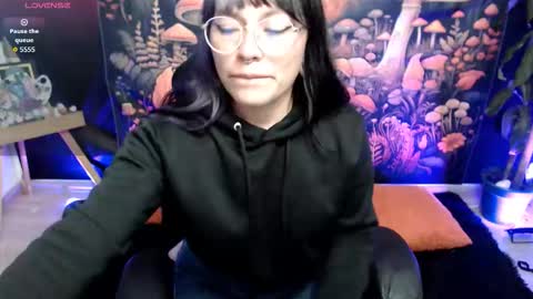 Luna online show from 11.04.25