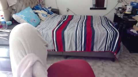 Maria Gomezz online show from 01.05.26