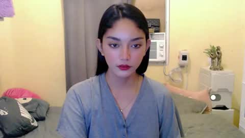 Snapshot of missindependent999 chatting on 01.12.25 jj online show from 01.12.25