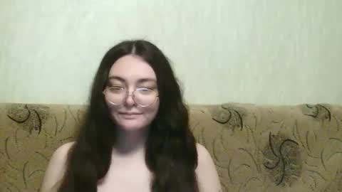 Snapshot of missis_mona chatting on 05.16.26 missis mona online show from 05.16.26