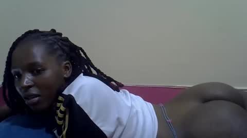 Snapshot of missjade25 chatting on 02.21.26 missjade25 online show from 02.21.26