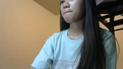 Snapshot of missjona08 chatting on 12.27.24 Jona online show from 12.27.24