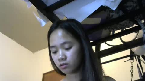 Snapshot of missjona08 chatting on 12.27.24 Jona online show from 12.27.24