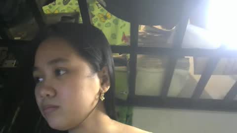 Snapshot of missjona08 chatting on 09.19.25 Jona online show from 09.19.25