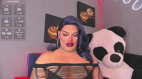 kassandra lazcano online show from 11.29.25