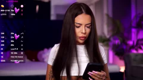 misskiarra online show from 09.26.25