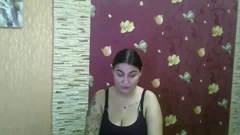 Lisa online show from 12.17.24