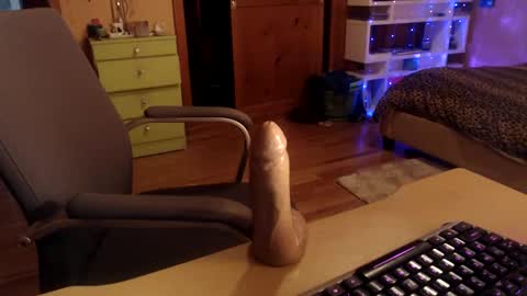 Snapshot of misskittyfox chatting on 12.22.24 MissKittyFox online show from 12.22.24