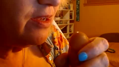 Snapshot of misskittyfox chatting on 07.12.26 MissKittyFox online show from 07.12.26