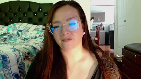 Snapshot of misslady__eva chatting on 03.03.25 eva online show from 03.03.25
