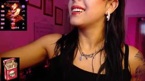 Snapshot of misslana_wn chatting on 10.18.25 LanaLul online show from 10.18.25