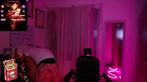 LanaLul  online show from 10.23.25