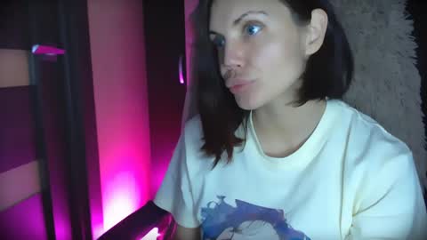 Snapshot of misslovexq chatting on 05.12.26 Misslovexq online show from 05.12.26