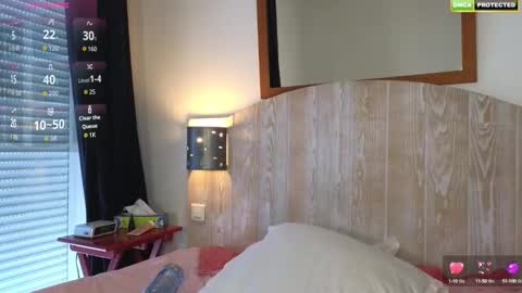 Misslucci online show from 09.17.25