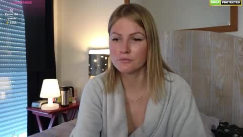 Misslucci online show from 10.12.25