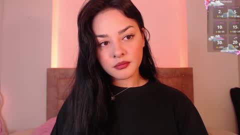 missmariana_ online show from 10.25.25