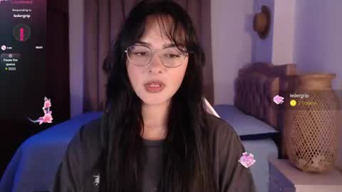 Snapshot of missmariana_ chatting on 06.22.26 missmariana_ online show from 06.22.26