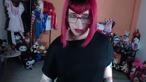Snapshot of missmia2 chatting on 04.18.26 Miss Mia online show from 04.18.26