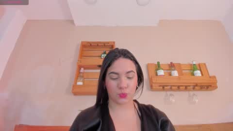 Snapshot of missmiaa_ chatting on 02.04.26 Mia online show from 02.04.26