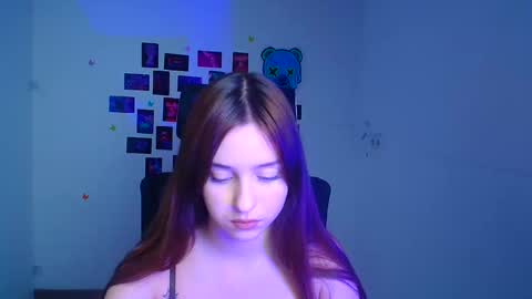 Snapshot of missmiamiss chatting on 11.15.25 Mia online show from 11.15.25