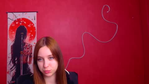 Snapshot of missmiamiss chatting on 12.22.25 Mia online show from 12.22.25