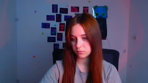 Snapshot of missmiamiss chatting on 01.08.26 Mia online show from 01.08.26