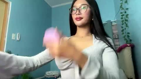 Snapshot of missminervaa chatting on 10.04.25 missminervaa online show from 10.04.25