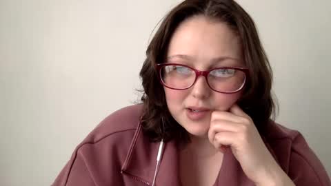 Snapshot of missmistressmal chatting on 06.01.26 missmistressmal online show from 06.01.26